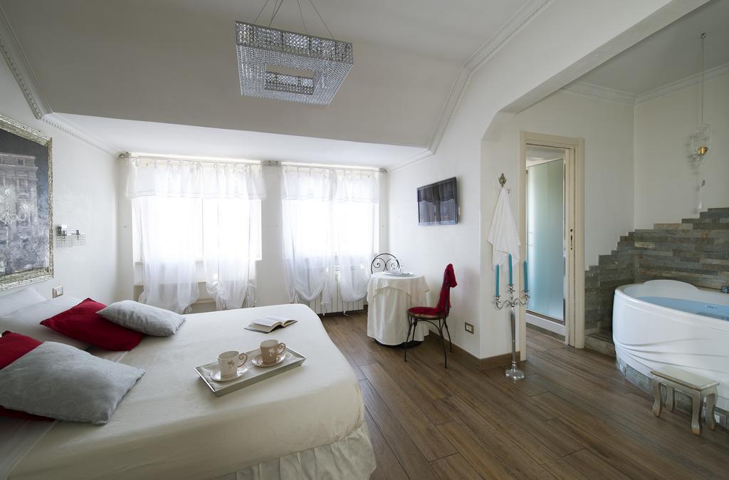 Suites Roma Tiburtina Economy ภายนอก รูปภาพ